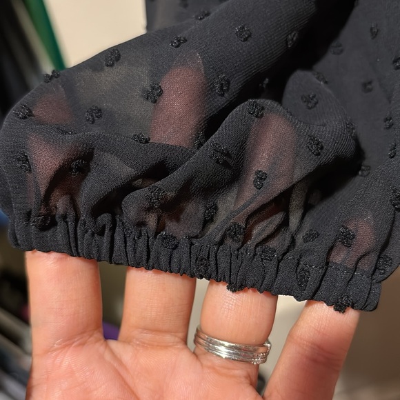 Ann Taylor Black Off-Shoulder Blouse - Picture 4 of 4